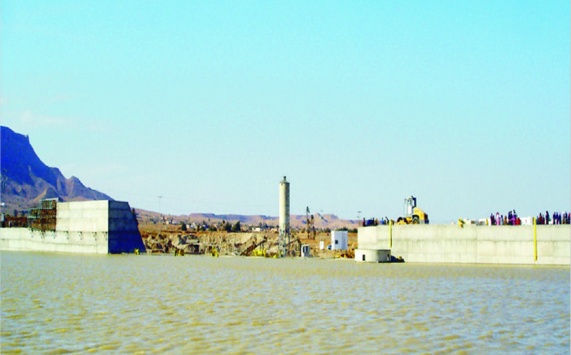 30、突尼斯達巴卜蓄水壩.JPG